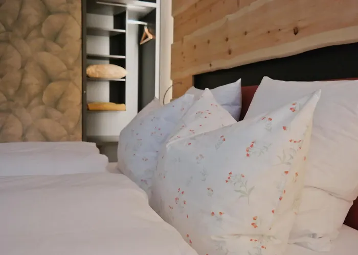 Frenzelhof Zum Konjecht 아파트 Ralbitz